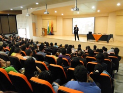 Charlas Inspiradoras, Charlas Motivacionales | Ernesto Yturralde